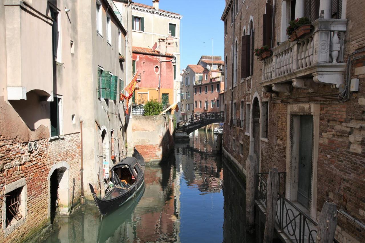 Ca' Monica Panoramic-Canal View, Biennale Veneţia Exterior foto